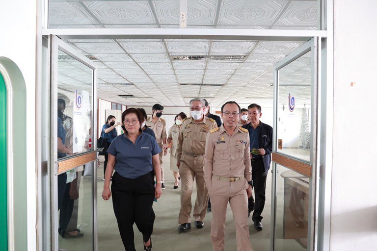 “อธิบดีใบน้อย” ลงพื้นที่พระรามที่ 4 ตรวจเยี่ยมภูมิทัศน์สำนักงานดีพร้อม เร่งเดินหน้าปรับภูมิทัศน์การทำงานให้ดียิ่งขึ้น