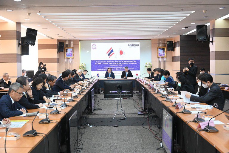 ปลัดฯ ณัฐพล ต้อนรับ ประธานคณะกรรมการการค้าและเศรษฐกิจไทย - ญี่ปุ่น ภายใต้สมาพันธ์ธุรกิจญี่ปุ่น (เคดันเรน) พร้อมชูไทยเป็นฐานการผลิตและคู่ค้าสำคัญของญี่ปุ่น  ตอกย้ำความร่วมมือแน่นแฟ้นของทั้ง 2 ฝ่าย