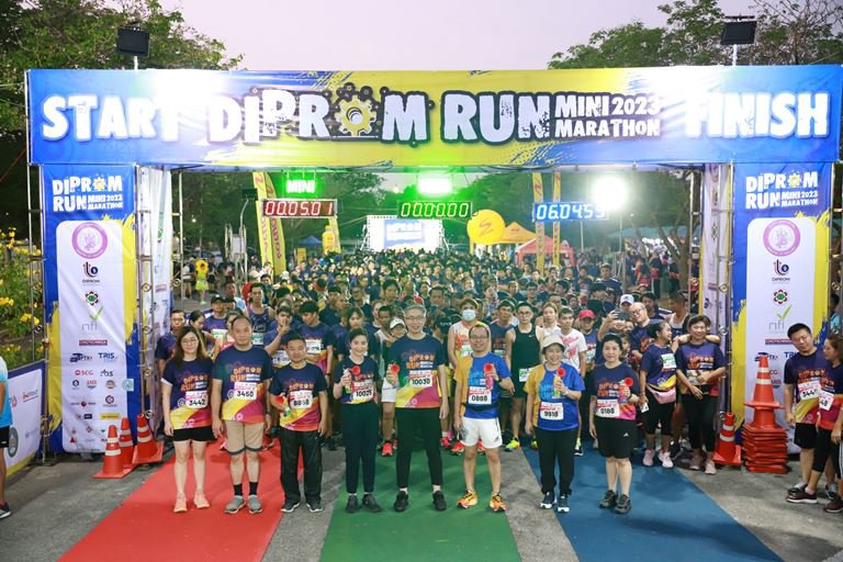 “ปลัดณัฐพล” เปิดงาน DIPROM RUN MINI MARATHON 2023 