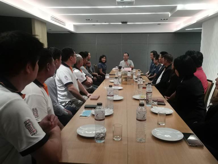 อธิบดีใบน้อย เดินหน้า “คพอ.ดีพร้อม” แนะแนวทางทำงานผ่านโมเดลชุมชนดีพร้อม