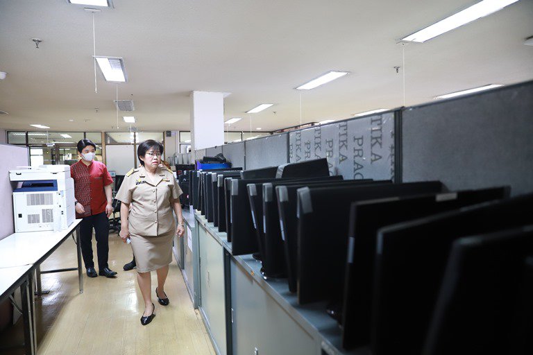 “รสอ.สุชาดา” ตรวจเยี่ยมภูมิทัศน์สำนักงานดีพร้อม เร่งเดินหน้าปรับภูมิทัศน์การทำงานให้ดียิ่งขึ้น