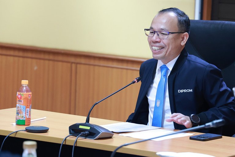 "อธิบดีใบน้อย" ระดมขุนพลดีพร้อมจัดทำและทบทวนแผนปฏิบัติราชการ กสอ. ประจำปี 2567 