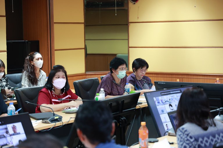 "อธิบดีใบน้อย" ระดมขุนพลดีพร้อมจัดทำและทบทวนแผนปฏิบัติราชการ กสอ. ประจำปี 2567 