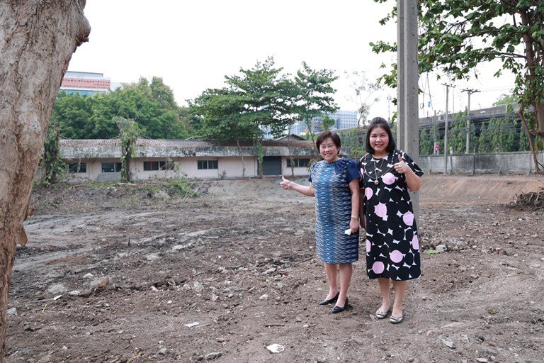 “รสอ.สุชาดา” ตรวจเยี่ยมภูมิทัศน์สำนักงานดีพร้อม พระราม 4
