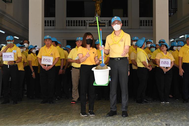 ก.อุตฯ รวมพลังจิตอาสา “ทำความดีด้วยหัวใจ” Kick off ปรับปรุงภูมิทัศน์ คืนความสวยงามให้อาคารนารายณ์