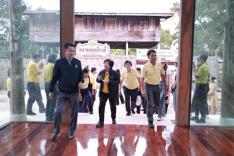 ดีพร้อม ต่อยอดหลาดท่อมโรงสีสู่แหล่งเรียนรู้การแปรรูปสมุนไพรชั้นนำในประเทศไทย
