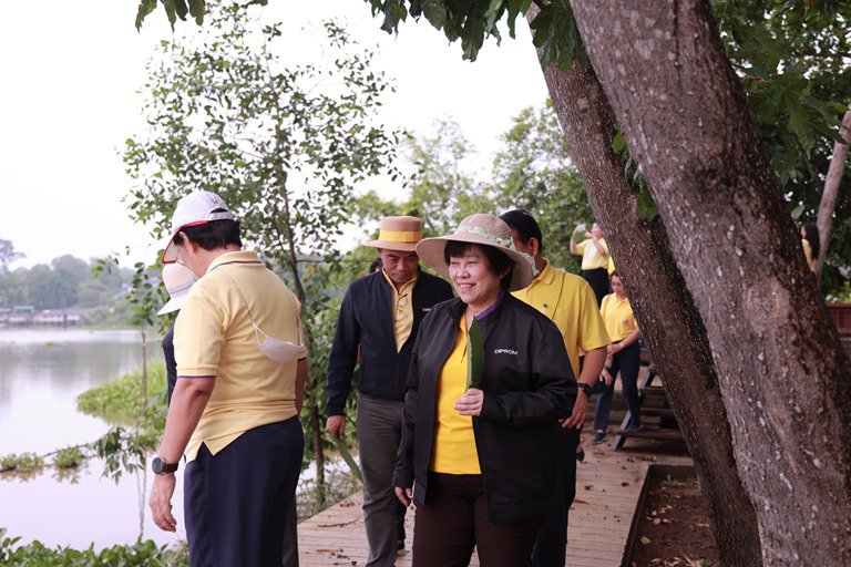 ดีพร้อม ต่อยอดหลาดท่อมโรงสีสู่แหล่งเรียนรู้การแปรรูปสมุนไพรชั้นนำในประเทศไทย