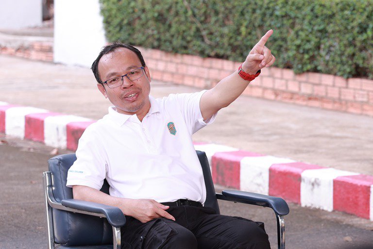 "อธิบดีใบน้อย" นำทัพตรวจเยี่ยมดีพร้อมเซ็นเตอร์เมืองร้อยเกาะ มอบนโยบายการส่งเสริมอุตสาหกรรมที่ "ดีพร้อม"
