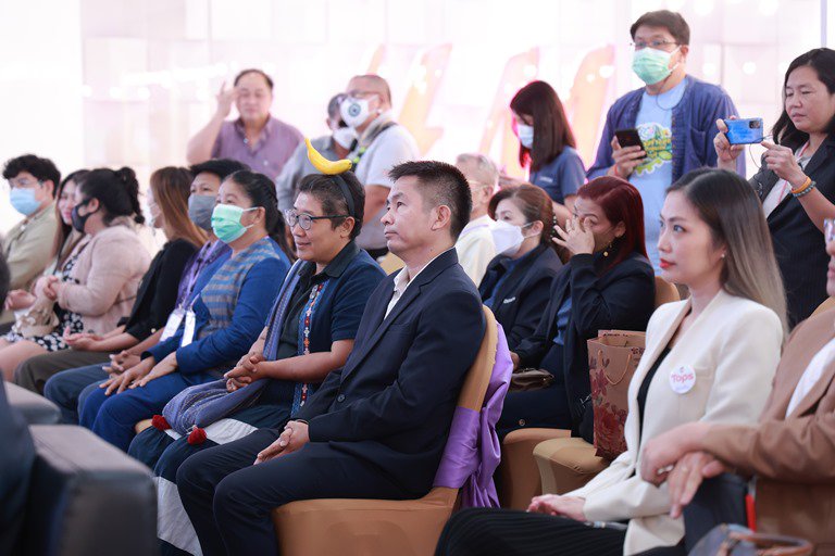 DIPROM Smart Market เสริมศักยภาพการตลาดผู้ประกอบการชุนชน 