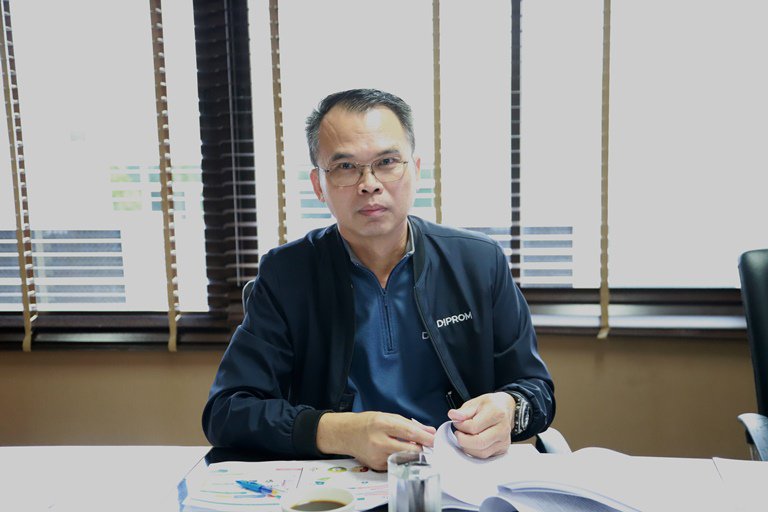 “รสอ.วัชรุน” ร่วมประชุมคณะกรรมการ OTOP 