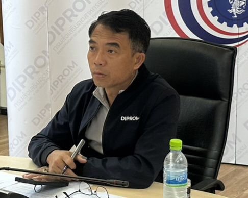 “รสอ.วัชรุน” ร่วมระดมความคิดเห็นยกระดับการบูรณาการอุตสาหกรรมอัญมณีและเครื่องประดับ