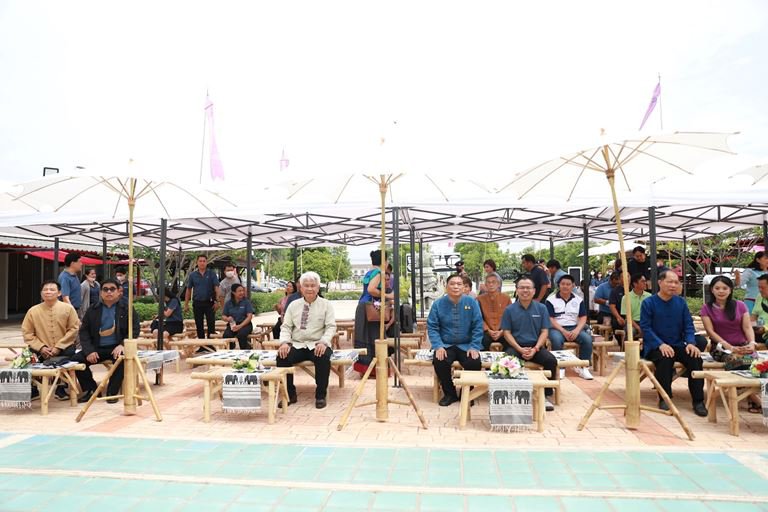 ดีพร้อม เตรียมบิ๊กอีเวนท์ งาน “อุตสาหกรรมแฟร์” สู่ความสำเร็จ 4 มิติเปิดพื้นที่ยกระดับอุตสาหกรรมคู่ชุมชนในพื้นที่ภาคเหนือ คาดสร้างเงินสะพัดไม่ต่ำกว่า 100 ลบ.