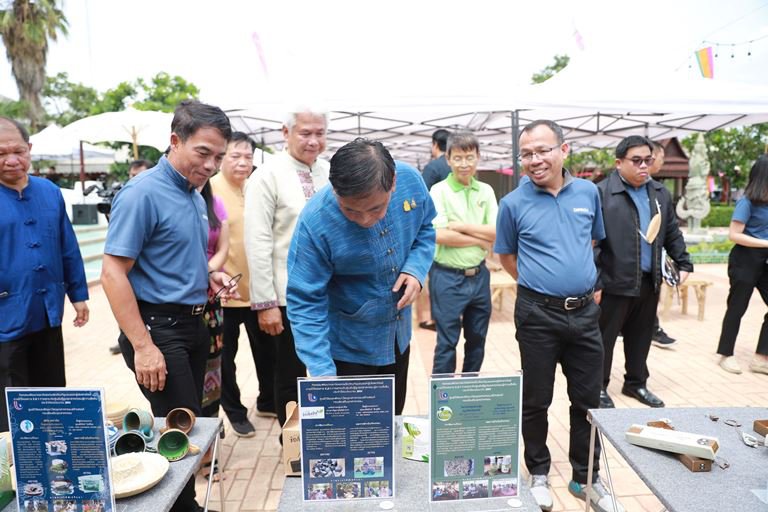 ดีพร้อม เตรียมบิ๊กอีเวนท์ งาน “อุตสาหกรรมแฟร์” สู่ความสำเร็จ 4 มิติเปิดพื้นที่ยกระดับอุตสาหกรรมคู่ชุมชนในพื้นที่ภาคเหนือ คาดสร้างเงินสะพัดไม่ต่ำกว่า 100 ลบ.
