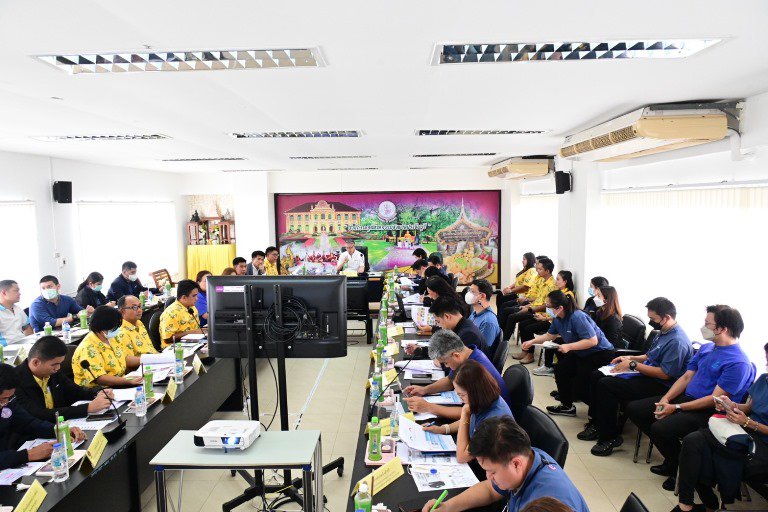 ปลัดฯ ณัฐพล ลงพื้นปราจีนบุรี มอบแนวทางการขับเคลื่อนนโยบาย MIND เน้นย้ำบูรณาการงานของหน่วยงานในพื้นที่ มุ่งพัฒนาอุตสาหกรรมเป้าหมาย กำกับโรงงานให้รักษาสิ่งแวดล้อม พร้อมช่วยกันกระจายรายได้สู่ชุมชน เพื่อให้อุตสาหกรรมอยู่คู่กับชุมชนได้อย่างมีความสุข