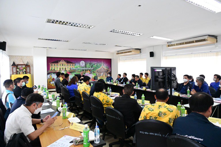 ปลัดฯ ณัฐพล ลงพื้นปราจีนบุรี มอบแนวทางการขับเคลื่อนนโยบาย MIND เน้นย้ำบูรณาการงานของหน่วยงานในพื้นที่ มุ่งพัฒนาอุตสาหกรรมเป้าหมาย กำกับโรงงานให้รักษาสิ่งแวดล้อม พร้อมช่วยกันกระจายรายได้สู่ชุมชน เพื่อให้อุตสาหกรรมอยู่คู่กับชุมชนได้อย่างมีความสุข