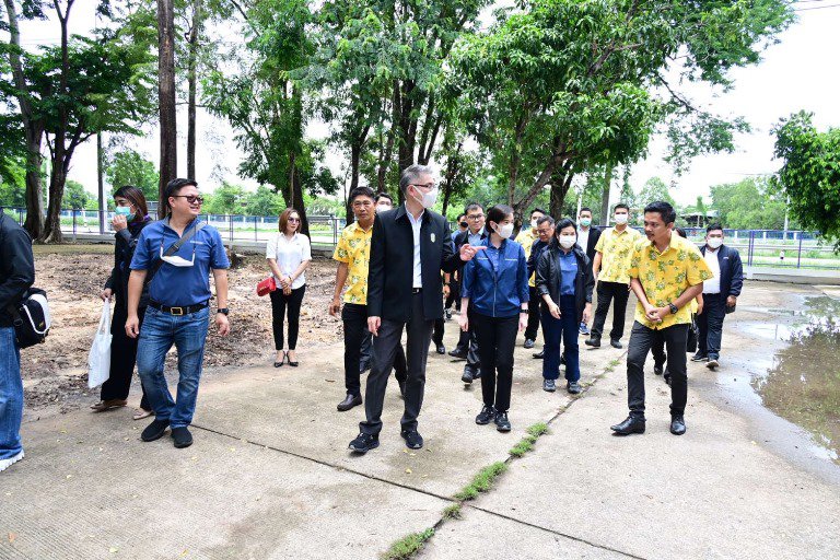 ปลัดฯ ณัฐพล ลงพื้นปราจีนบุรี มอบแนวทางการขับเคลื่อนนโยบาย MIND เน้นย้ำบูรณาการงานของหน่วยงานในพื้นที่ มุ่งพัฒนาอุตสาหกรรมเป้าหมาย กำกับโรงงานให้รักษาสิ่งแวดล้อม พร้อมช่วยกันกระจายรายได้สู่ชุมชน เพื่อให้อุตสาหกรรมอยู่คู่กับชุมชนได้อย่างมีความสุข