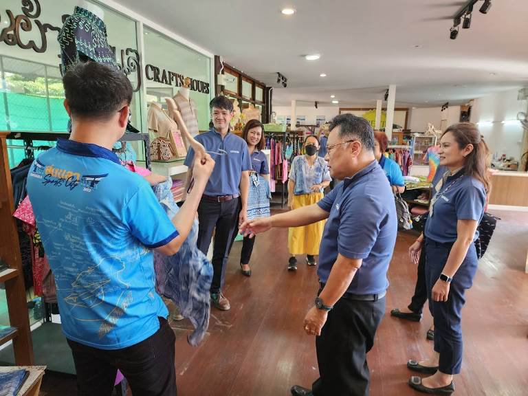 "รสอ.วาที" ลงพื้นที่ตรวจเยี่ยมศูนย์ดีพร้อมเซ็นเตอร์ 11