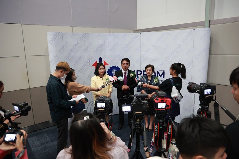 ดีพร้อม หนุนแนวคิด “บรรจุภัณฑ์สร้างสรรค์สังคมดี” โชว์ไอเดียนักออกแบบไทยสู่เวทีโลก