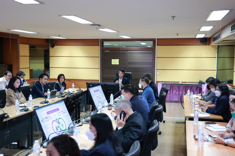 ดีพร้อม ผนึกกำลัง SME D Bank พัฒนาผู้ประกอบการสู่มิติการเงินอย่างยั่งยืน