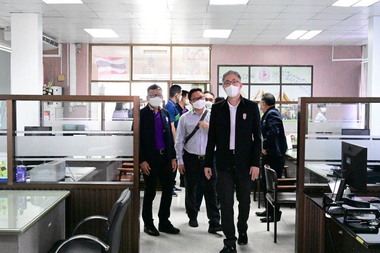 ปลัดฯ ณัฐพล ลงพื้นที่สำรวจอาคาร สอจ.ฉะเชิงเทรา พร้อมรับฟังการนำเสนอแผนคำของบประมาณ ประจำปี 2567 เพื่อพิจารณาก่อสร้างอาคารสำนักงานแห่งใหม่ 