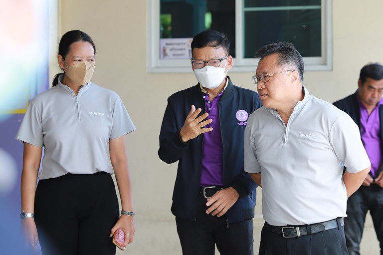 ปลัดฯ ณัฐพล ลงพื้นที่สำรวจอาคาร สอจ.ฉะเชิงเทรา พร้อมรับฟังการนำเสนอแผนคำของบประมาณ ประจำปี 2567 เพื่อพิจารณาก่อสร้างอาคารสำนักงานแห่งใหม่ 