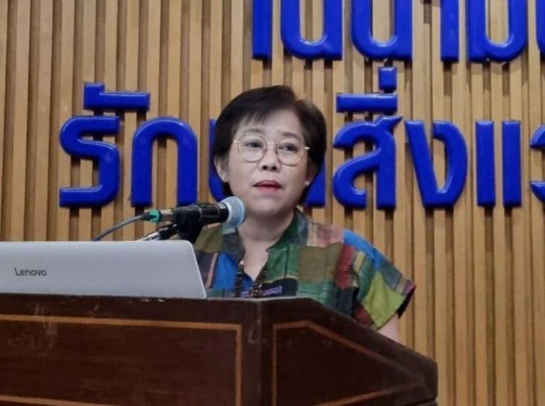 "อธิบดีใบน้อย" นำทัพดีพร้อมระดมสมองลับคมด้านยุทธศาสตร์