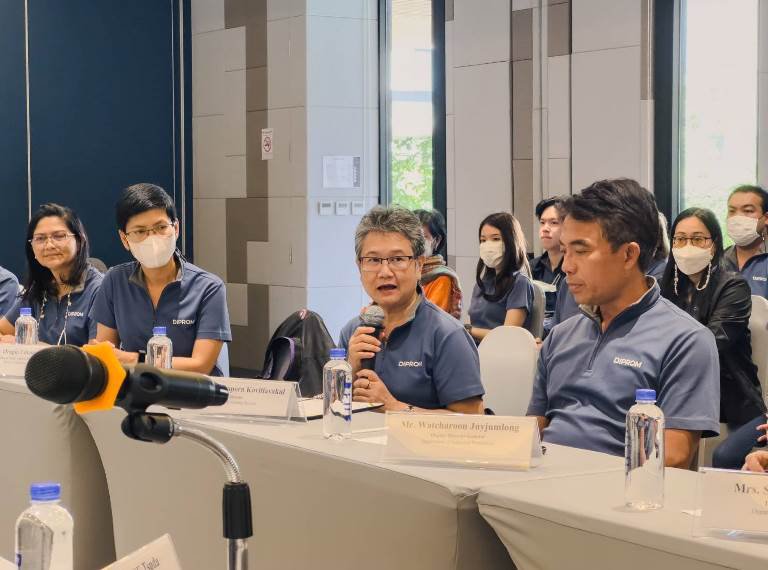"อธิบดีใบน้อย" นำทัพดีพร้อมระดมสมองลับคมด้านยุทธศาสตร์