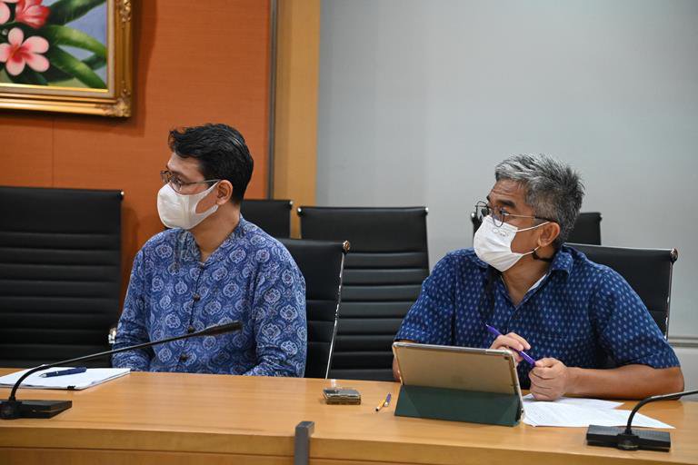 ปลัดฯ ณัฐพล ประชุมด่วน! ติดตามความคืบหน้าการรายงานข้อมูลกลางผ่านระบบ i-SingleForm กำชับให้ทุกหน่วยงานของ อก. เร่งรัดสถานประกอบการทั่วประเทศที่อยู่ในการกำกับรายงานข้อมูลตามที่กฎหมายกำหนดให้ครบ 100% ภายใน 30 มิถุนายนนี้ 