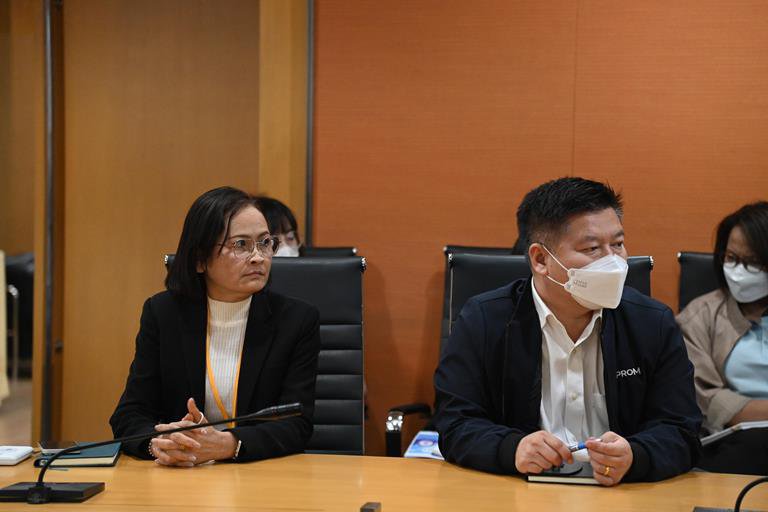 ปลัดฯ ณัฐพล ประชุมด่วน! ติดตามความคืบหน้าการรายงานข้อมูลกลางผ่านระบบ i-SingleForm กำชับให้ทุกหน่วยงานของ อก. เร่งรัดสถานประกอบการทั่วประเทศที่อยู่ในการกำกับรายงานข้อมูลตามที่กฎหมายกำหนดให้ครบ 100% ภายใน 30 มิถุนายนนี้ 