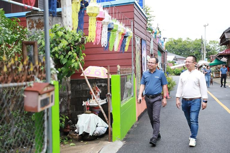 ดีพร้อม เยี่ยมชม cacoa valley ต้นแบบ “โมเดลชุมชนดีพร้อม” 
