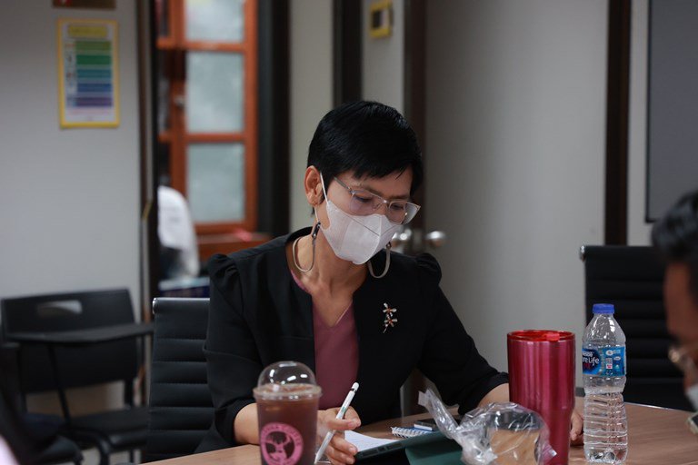 "รสอ.สุชาดา" นำขุนพลเตรียมความพร้อมขับเคลื่อนโครงการตามยุทธศาสตร์ชาติ ประจำปีงบประมาณ 2568”