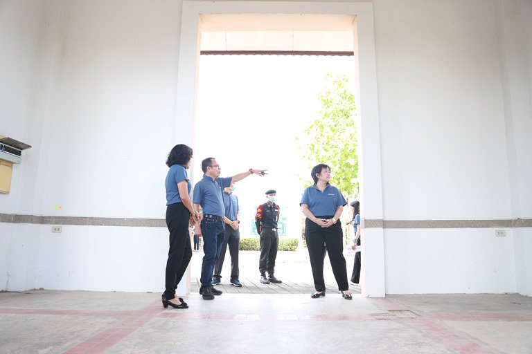 "อธิบดีใบน้อย" นำทีมตรวจเยี่ยมดีพร้อมเซ็นเตอร์เมืองย่าโม