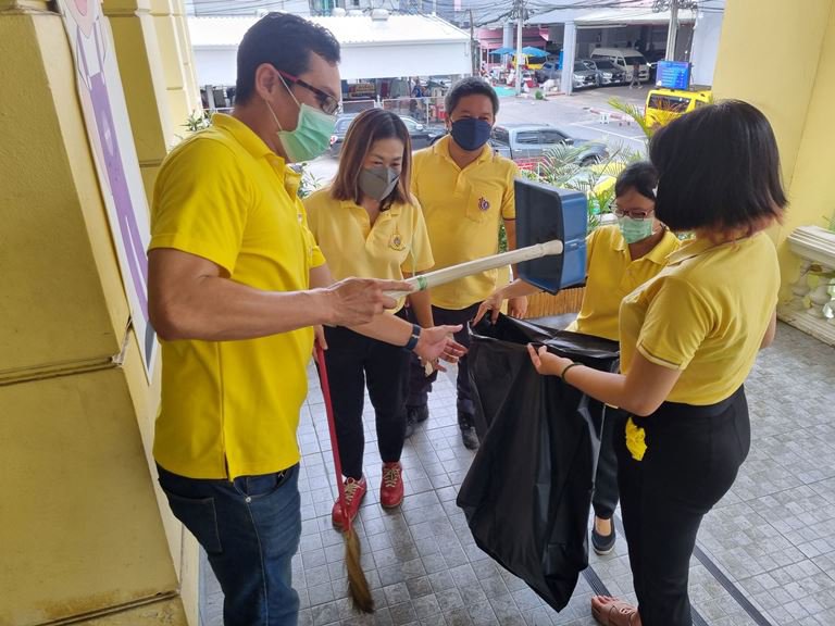 "ดีพร้อม" รวมพลังจิตอาสา ปรับปรุงภูมิทัศน์อาคารนารายณ์รวมพลังคน MIND
