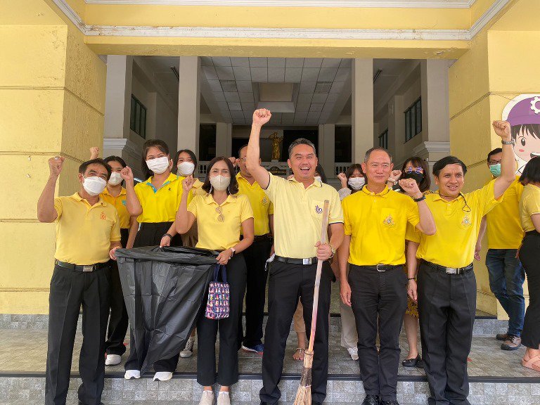 "ดีพร้อม" รวมพลังจิตอาสา ปรับปรุงภูมิทัศน์อาคารนารายณ์รวมพลังคน MIND