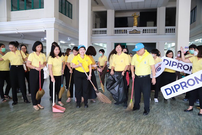 "ดีพร้อม" รวมพลังจิตอาสา ปรับปรุงภูมิทัศน์อาคารนารายณ์รวมพลังคน MIND