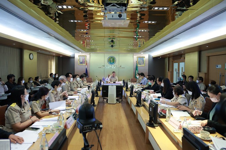 "รสอ.วัชรุน" ร่วมขับเคลื่อนการพัฒนาสับปะรด