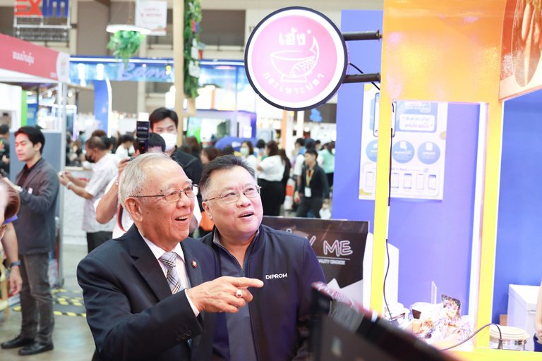 “รสอ.วาที” ร่วมเปิดงาน SMART SME EXPO 2023