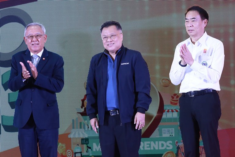 “รสอ.วาที” ร่วมเปิดงาน SMART SME EXPO 2023