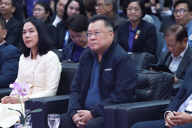 “รสอ.วาที” ร่วมเปิดงาน SMART SME EXPO 2023
