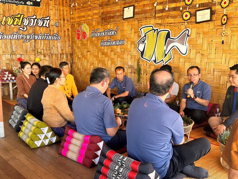 "อธิบดีใบน้อย" ลงพื้นที่เยี่ยมชมชุมชนดีพร้อมบ้านเดื่อ ชูเป็นโมเดลต้นแบบการยกระดับกลุ่มท่องเที่ยววิถีชุมชน