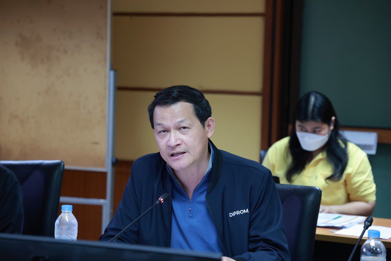 “ดีพร้อม” ร่วมประชุมคณะกรรมการมูลนิธิเพื่อส่งเสริมอุตสาหกรรม 