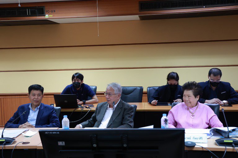 “ดีพร้อม” ร่วมประชุมคณะกรรมการมูลนิธิเพื่อส่งเสริมอุตสาหกรรม 