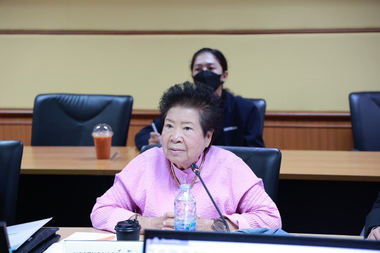 “ดีพร้อม” ร่วมประชุมคณะกรรมการมูลนิธิเพื่อส่งเสริมอุตสาหกรรม 