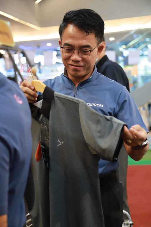 ดีพร้อม ยกทัพสิ่งทอคุณภาพ Thailand Textiles Tag บุกสีลมย่านไข่แดงเศรษฐกิจทดสอบตลาดหนุ่มสาวออฟฟิศ