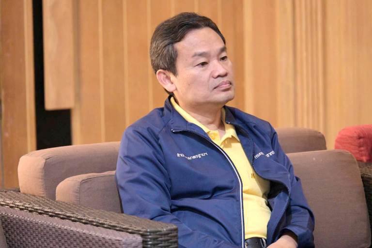 ปลัดฯ ณัฐพล กำชับสำนักงานอุตสาหกรรมจังหวัด เร่งแก้ไขปัญหาข้อร้องเรียน พร้อมบูรณาการนโยบาย MIND ใช้ "หัว" และ "ใจ" ปั้นอุตสาหกรรมคู่ชุมชนอย่างยั่งยืน