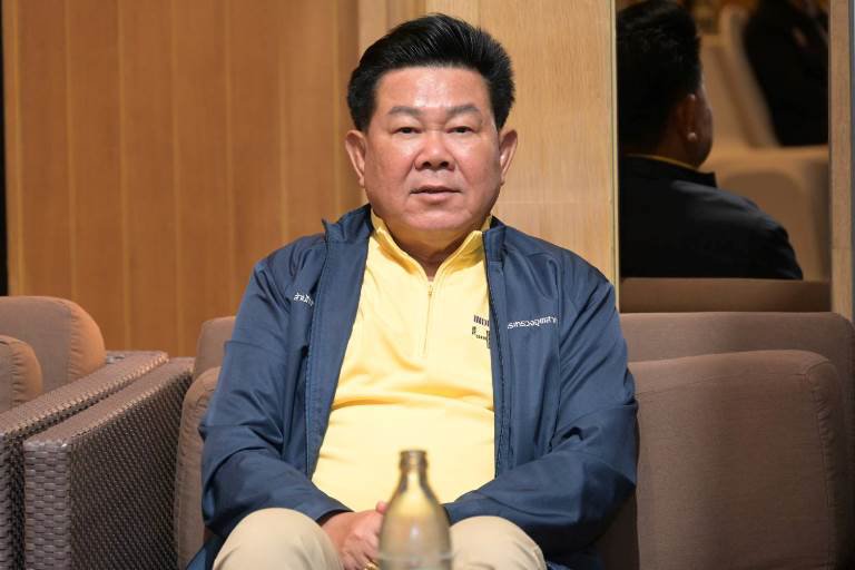 ปลัดฯ ณัฐพล กำชับสำนักงานอุตสาหกรรมจังหวัด เร่งแก้ไขปัญหาข้อร้องเรียน พร้อมบูรณาการนโยบาย MIND ใช้ "หัว" และ "ใจ" ปั้นอุตสาหกรรมคู่ชุมชนอย่างยั่งยืน