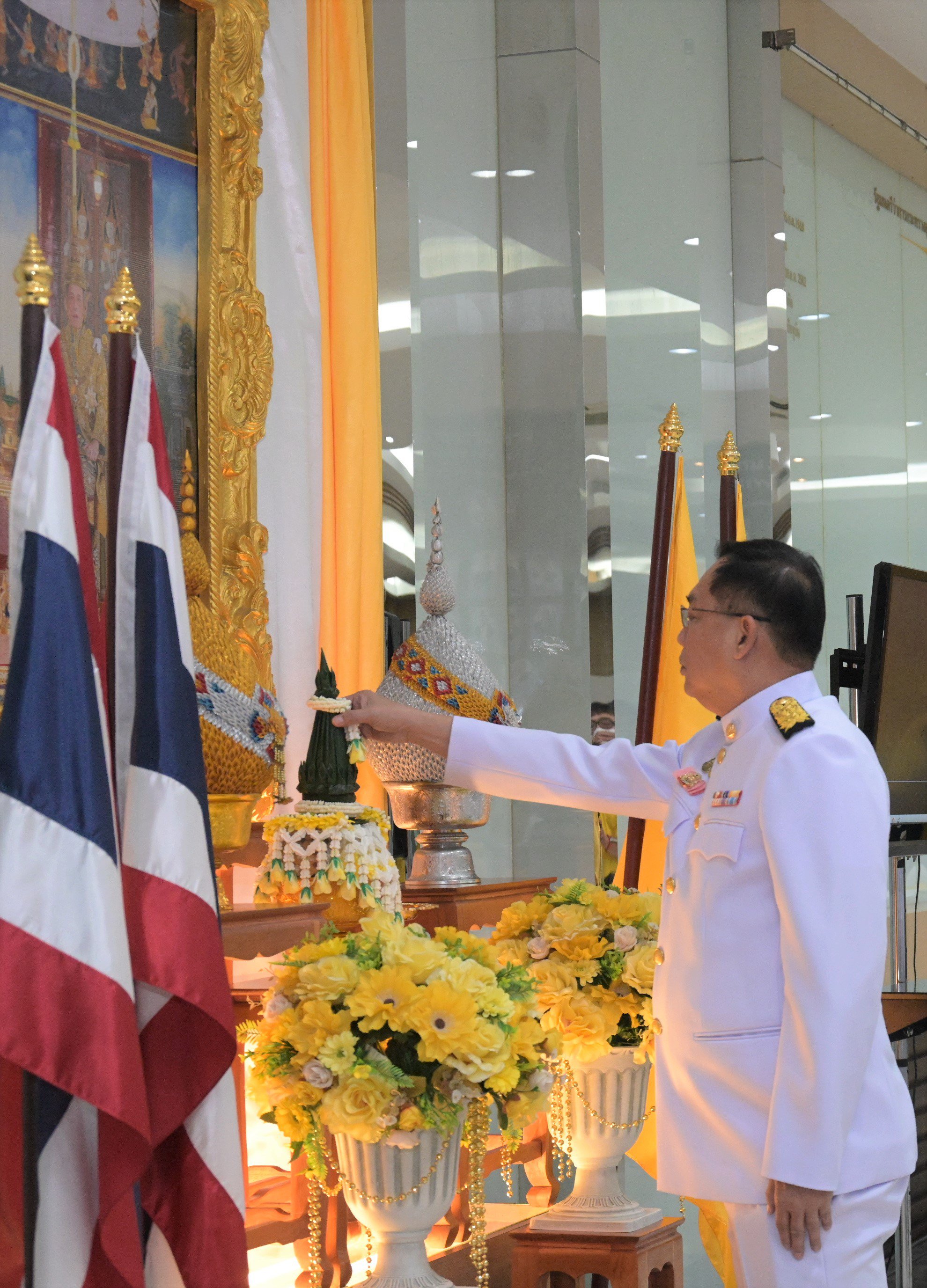 รัฐมนตรีฯ อนุชา นำคณะผู้บริหาร อก. ถวายพระพรเนื่องในโอกาสวันเฉลิมพระชนมพรรษา พระบาทสมเด็จพระเจ้าอยู่หัวฯ และพิธีถวายสัตย์ปฏิญาณเพื่อเป็นข้าราชการที่ดีและพลังของแผ่นดิน