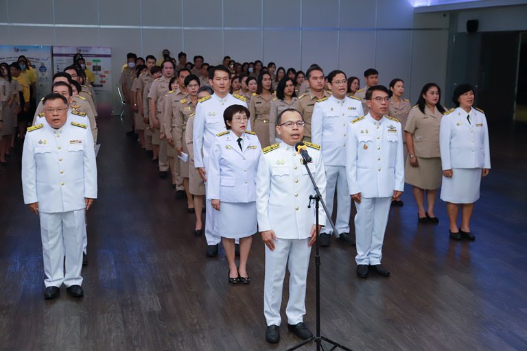 "ดีพร้อม" ร่วมพิธีถวายสัตย์ปฏิญาณเพื่อเป็นข้าราชการที่ดีและพลังของแผ่นดิน ประจำปี 2566 
