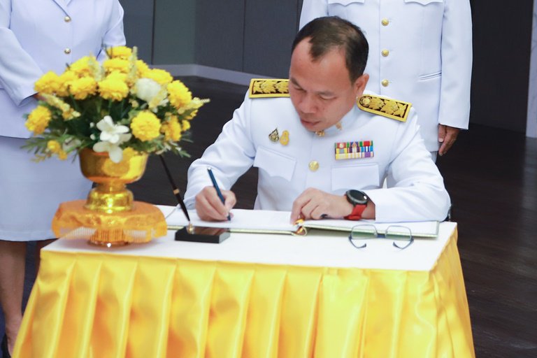 "ดีพร้อม" ร่วมพิธีถวายสัตย์ปฏิญาณเพื่อเป็นข้าราชการที่ดีและพลังของแผ่นดิน ประจำปี 2566 