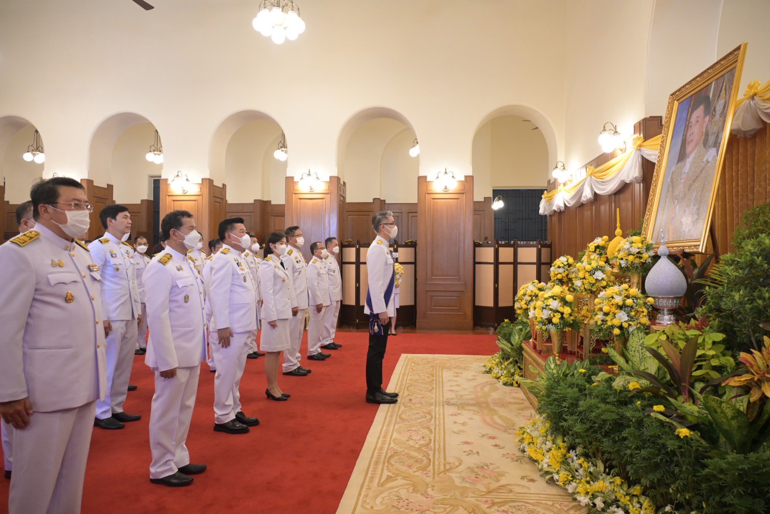 ปลัดฯ ณัฐพล นำคณะผู้บริหารกระทรวงอุตสาหกรรม ร่วมพิธีลงนามถวายพระพรพระบาทสมเด็จพระเจ้าอยู่หัว เนื่องในโอกาสวันเฉลิมพระชนมพรรษา ประจำปีพุทธศักราช 2566 ณ ศาลาสหทัยสมาคม ในพระบรมหาราชวัง